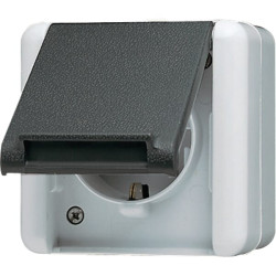 820 W lizdas