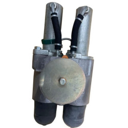 New Holland 8970 E9NN2A064AEN Brake master cylinder