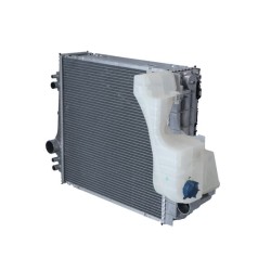 John Deere 7320 AL176362N radiatorius