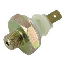 Case - IH C55 0986344033 Alyvos slėgio daviklis 0,8 baro