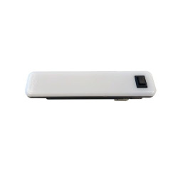 Kabinos vidaus apšvietimas su jungikliu, 132x30mm 3,3W 12/24V D15047
