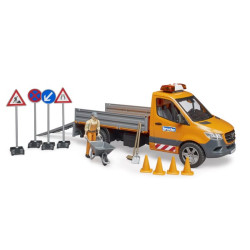 MB Sprinter Municipal su vairuotoju, šviesos ir garso moduliu bei priedais U02677