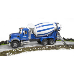 Mack Granite Cement truck U02814
