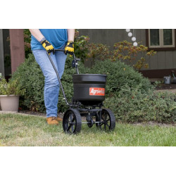 Stumiama trąšų barstytuvas 22l 450566